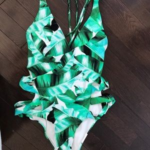 one piece bathing suit